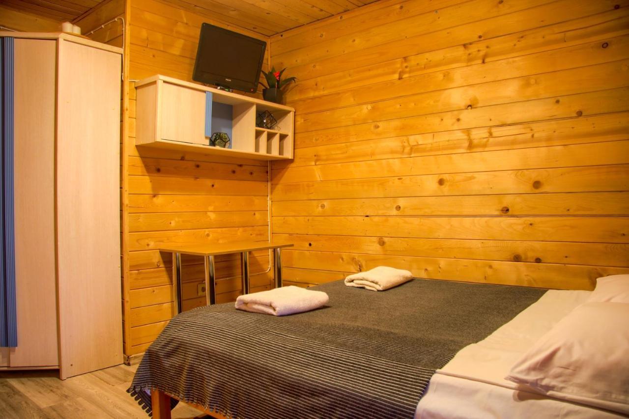 Dw Pod Jaworami - Jacuzzi, Sauna Na Wylacznosc, Latem Basen Podgrzewany Bialka Tatrzanska 外观 照片